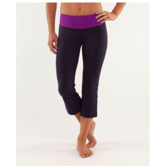 LULULEMON Gather & Crow Crop Black Swan/Violet Herringbone Reversible Size 6 - Picture 1 of 16